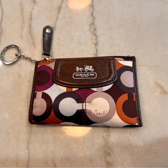 Coach Madison Maggie Keychain Coin Purse in great condition. Rare purple/orange - Picture 2 of 5